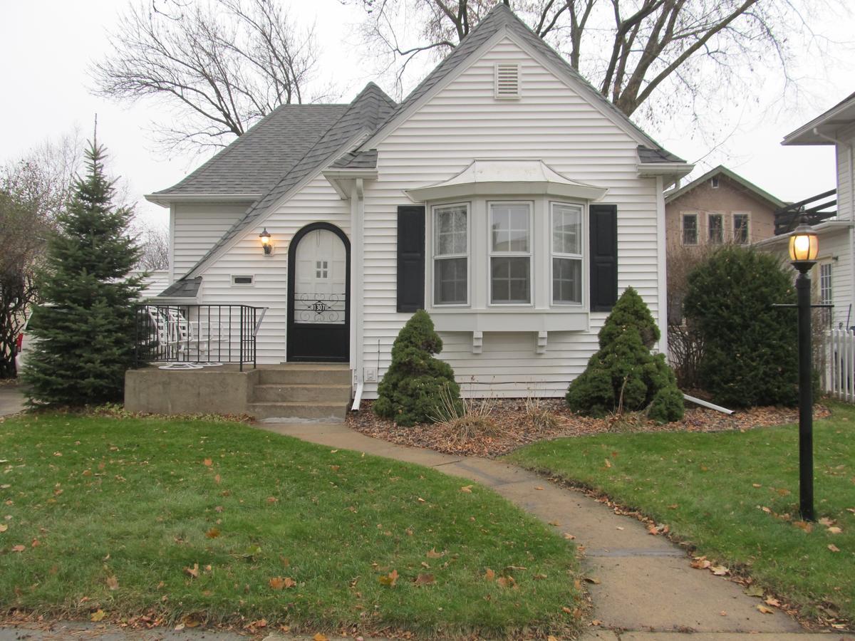 Covered By Faith Rentals -Storybook Home Rochester Exterior foto